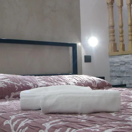 Sabriluna Guest house 4*